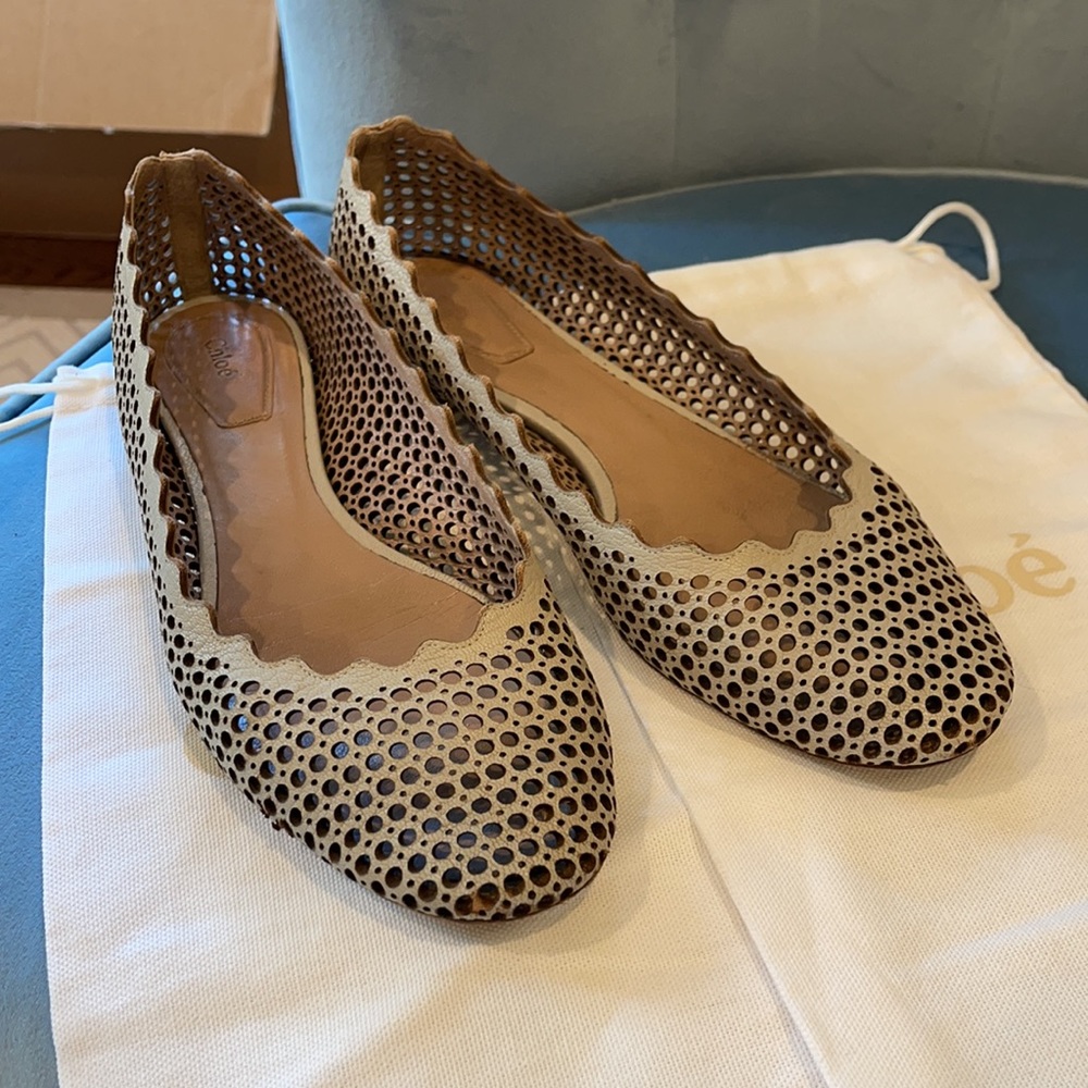 Chloé Grey Leather Lauren Scallopped Perforated Flats size 38